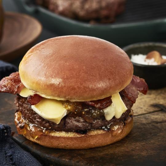 Bacon Brie Fig Brioche Burger Villaggio®